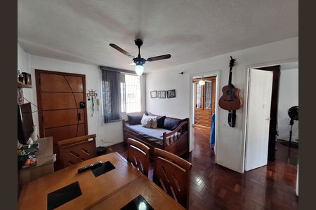 Apartamento à venda com 48m², 2 quartos e 1 vaga Apartamento à venda com 48m², 2 quartos e 1 vagaSala