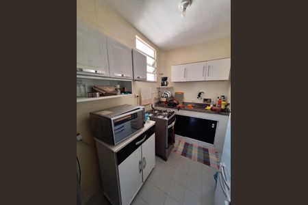 Cozinha de apartamento à venda com 2 quartos, 48m² em Barreto, Niterói