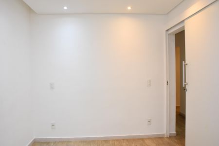 Apartamento para alugar com 71m², 3 quartos e 1 vaga Apartamento para alugar com 71m², 3 quartos e 1 vagaSuite
