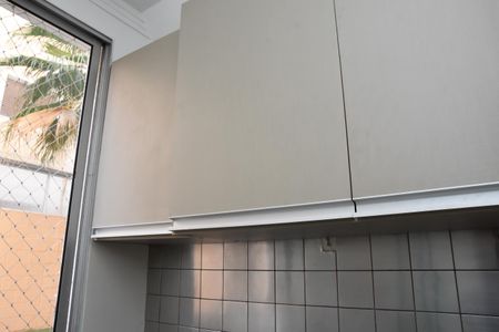 Apartamento para alugar com 71m², 3 quartos e 1 vaga Apartamento para alugar com 71m², 3 quartos e 1 vagaÁrea de Serviço armarios