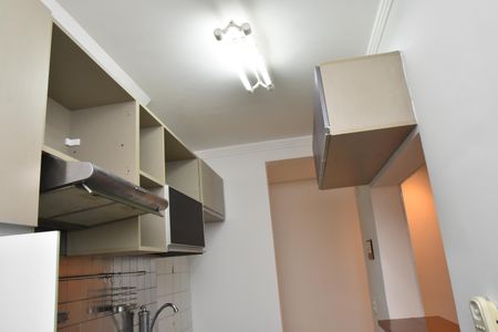 Apartamento para alugar com 71m², 3 quartos e 1 vaga Apartamento para alugar com 71m², 3 quartos e 1 vagaCozinha armarios