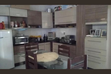 Casa à venda com 3 quartos, 186m² em Vila Aeroporto, Campinas