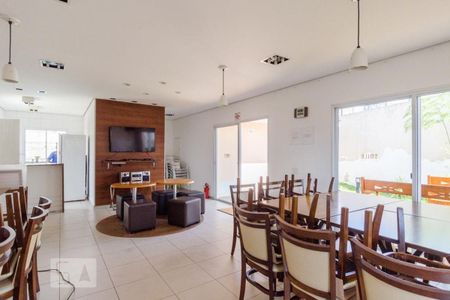 Apartamento para alugar com 56m², 2 quartos e 1 vaga Apartamento para alugar com 56m², 2 quartos e 1 vagaÁrea comum - Salão de festas