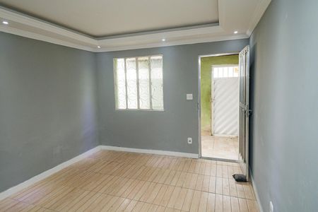 Sala de casa para alugar com 2 quartos, 95m² em Santíssimo, Rio de Janeiro