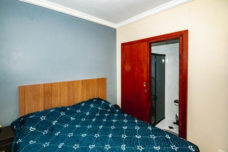 Apartamento à venda com 80m², 3 quartos e 2 vagasQuarto 3