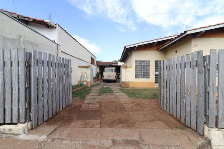 Casa para alugar com 162m², 3 quartos e 9 vagas