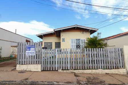 Casa para alugar com 162m², 3 quartos e 9 vagas