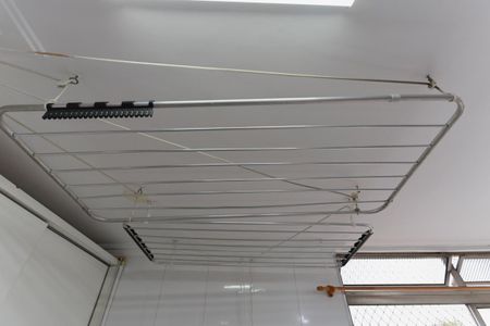Área de serviço de apartamento à venda com 3 quartos, 90m² em Vila Diva, São Paulo