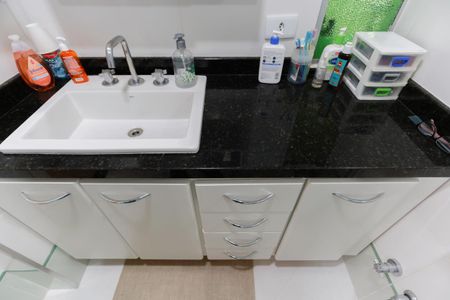 Apartamento para alugar com 90m², 3 quartos e 1 vaga Apartamento para alugar com 90m², 3 quartos e 1 vagaBanheiro