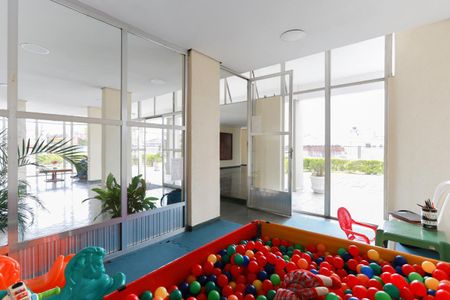 Apartamento para alugar com 90m², 3 quartos e 1 vaga Apartamento para alugar com 90m², 3 quartos e 1 vagaÁrea comum - Brinquedoteca
