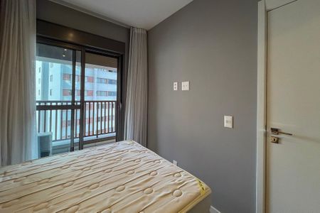 Quarto  de kitnet/studio para alugar com 1 quarto, 34m² em Vila Gumercindo, São Paulo