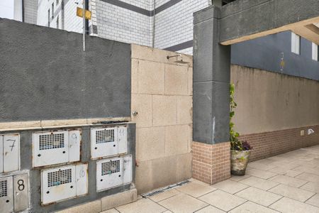 Casa de condomínio para alugar com 48m², 1 quarto e 1 vagaDucha 