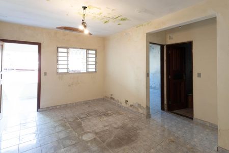 Casa à venda com 198m², 2 quartos e sem vagaSala casa 1
