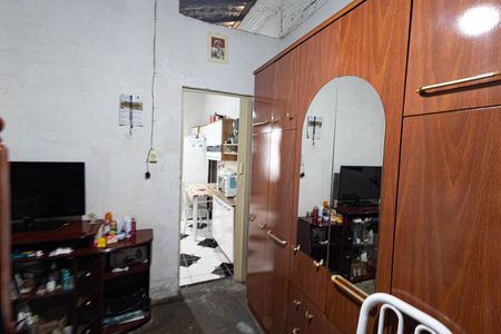 Casa à venda com 198m², 2 quartos e sem vagaQuarto casa 2