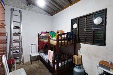 Casa à venda com 198m², 2 quartos e sem vagaQuarto casa 2
