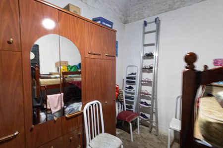 Casa à venda com 198m², 2 quartos e sem vagaQuarto casa 2