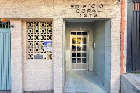 Fachada de apartamento à venda com 2 quartos, 50m² em Aclimação, São Paulo