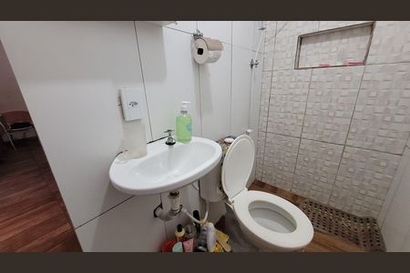 Apartamento para alugar com 50m², 2 quartos e 1 vaga Apartamento para alugar com 50m², 2 quartos e 1 vagaBanheiro