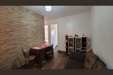Sala de apartamento para alugar com 2 quartos, 50m² em Fazenda Itaim, Itaquaquecetuba