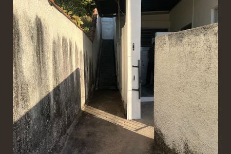 Casa para alugar com 78m², 3 quartos e sem vaga Casa para alugar com 78m², 3 quartos e sem vagaÁrea comum / Portão de acesso à casa