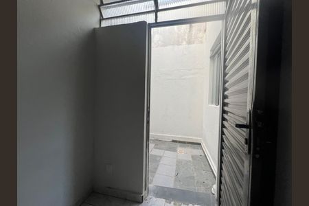 Casa para alugar com 78m², 3 quartos e sem vaga Casa para alugar com 78m², 3 quartos e sem vagaÁrea Corredor