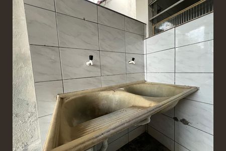 Casa para alugar com 78m², 3 quartos e sem vaga Casa para alugar com 78m², 3 quartos e sem vagaTanque - Área de serviço