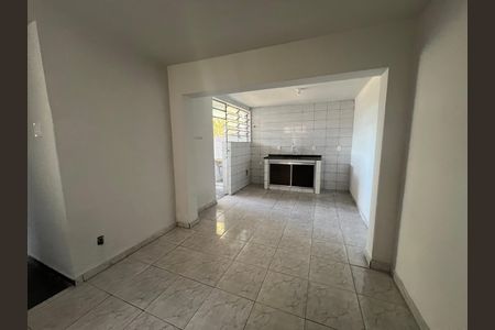 Casa para alugar com 78m², 3 quartos e sem vaga Casa para alugar com 78m², 3 quartos e sem vagaCozinha