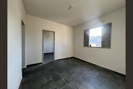 Casa para alugar com 78m², 3 quartos e sem vaga Casa para alugar com 78m², 3 quartos e sem vagaSala