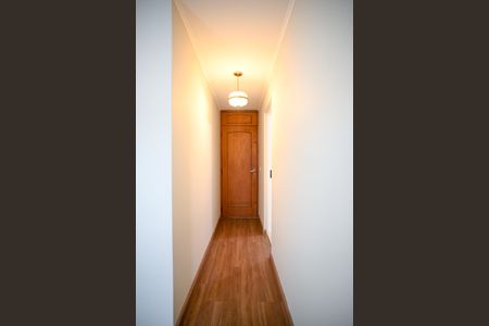 Apartamento à venda com 58m², 2 quartos e 1 vagaCorredor de entrada