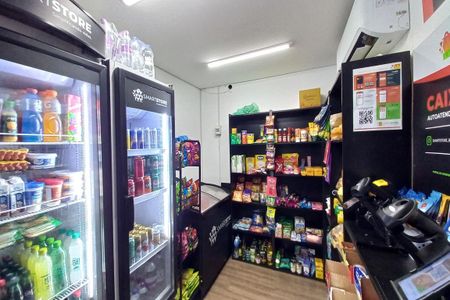 Área comum - Mercado de apartamento para alugar com 2 quartos, 45m² em Jardim Itatiaia, Campinas