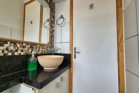 Apartamento para alugar com 45m², 2 quartos e 1 vaga Apartamento para alugar com 45m², 2 quartos e 1 vagaBanheiro