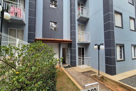 Fachada do bloco de apartamento para alugar com 2 quartos, 45m² em Jardim Itatiaia, Campinas