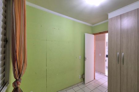 Quarto 1  de apartamento para alugar com 2 quartos, 45m² em Jardim Itatiaia, Campinas