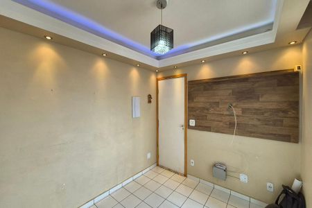 Sala de apartamento para alugar com 2 quartos, 45m² em Jardim Itatiaia, Campinas