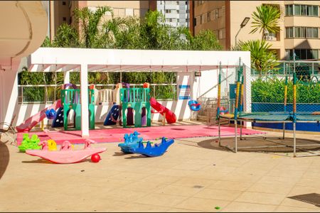 Apartamento para alugar com 4 quartos, 120m² em Setor Oeste, Goiânia