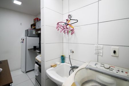 Apartamento para alugar com 55m², 2 quartos e 1 vaga Apartamento para alugar com 55m², 2 quartos e 1 vagaLavanderia