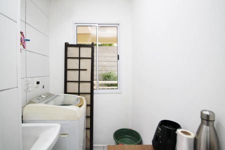 Apartamento para alugar com 55m², 2 quartos e 1 vaga Apartamento para alugar com 55m², 2 quartos e 1 vagaLavanderia