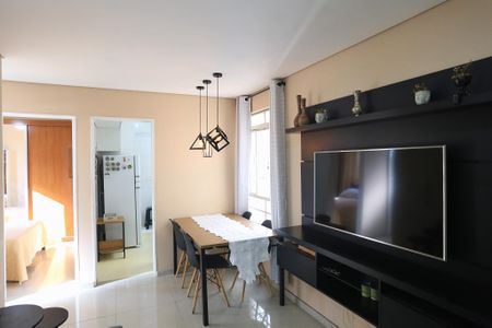 Sala de apartamento à venda com 2 quartos, 45m² em Santa Cruz, Belo Horizonte