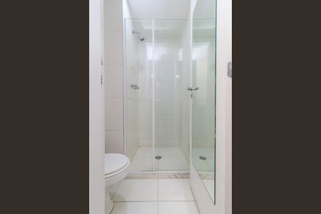 Banheiro de apartamento para alugar com 1 quarto, 47m² em Campo Belo, São Paulo