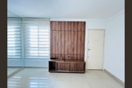 Apartamento para alugar com 2 quartos, 55m² em Cabral, Contagem