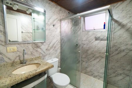 Apartamento à venda com 58m², 2 quartos e 1 vaga Apartamento à venda com 58m², 2 quartos e 1 vagaBanheiro