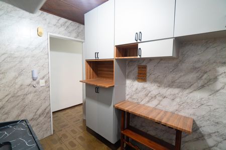 Apartamento à venda com 58m², 2 quartos e 1 vaga Apartamento à venda com 58m², 2 quartos e 1 vagaBanheiro