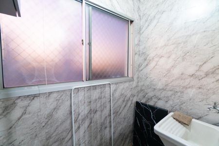 Apartamento à venda com 58m², 2 quartos e 1 vaga Apartamento à venda com 58m², 2 quartos e 1 vagaÁrea de Serviço