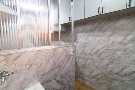 Apartamento à venda com 58m², 2 quartos e 1 vaga Apartamento à venda com 58m², 2 quartos e 1 vagaÁrea de Serviço