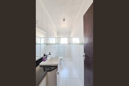 Banheiro Social de apartamento à venda com 2 quartos, 120m² em Jardim Calux, São Bernardo do Campo