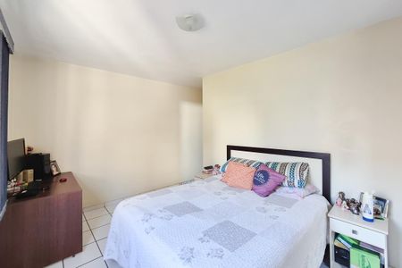 Suíte de apartamento à venda com 2 quartos, 120m² em Jardim Calux, São Bernardo do Campo