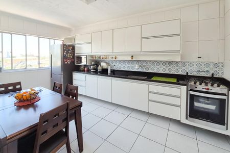 Apartamento à venda com 120m², 2 quartos e 1 vaga Apartamento à venda com 120m², 2 quartos e 1 vagaCozinha