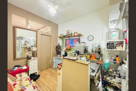 Apartamento à venda com 30m², 1 quarto e sem vaga Apartamento à venda com 30m², 1 quarto e sem vagaSala/Cozinha