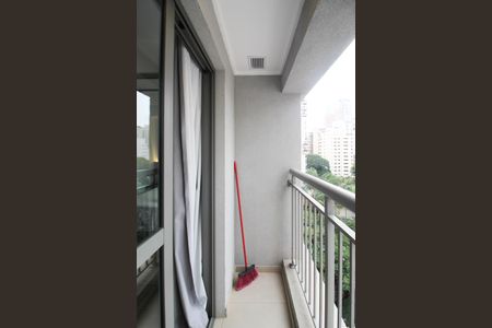 Studio à venda com 21m², 1 quarto e sem vaga Studio à venda com 21m², 1 quarto e sem vagaVaranda