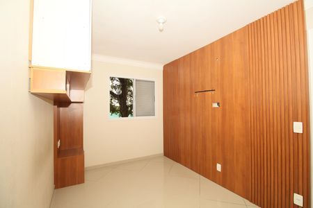 Apartamento à venda com 3 quartos, 56m² em Vila Sonia do Taboao, Taboão da Serra